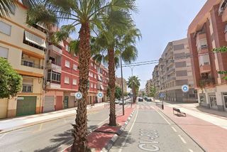 Piso en venta en Sax