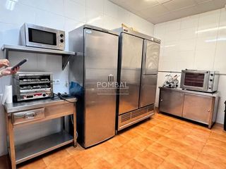 Local comercial en venta en As Lagoas en Ourense