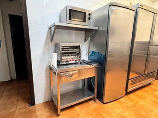 Local comercial en venta en As Lagoas en Ourense