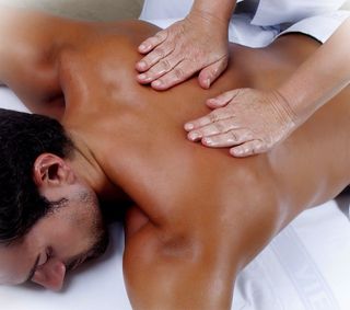 Massatge relaxant / Masaje relajante.