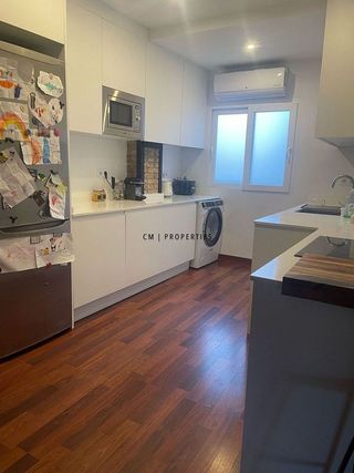 Piso en venta en La Roqueta en Valencia