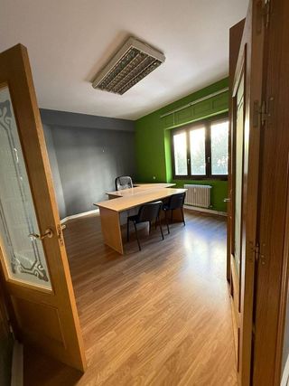 Oficina en venta en Centro Ciudad en León