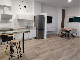 Piso en alquiler en Girón - Las Delicias - Tabacalera en Málaga