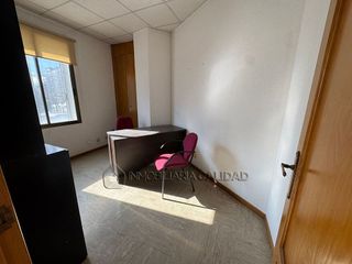 Oficina en alquiler en Plaza España - Villa Pilar - Reyes Católicos - Vadillos en Burgos