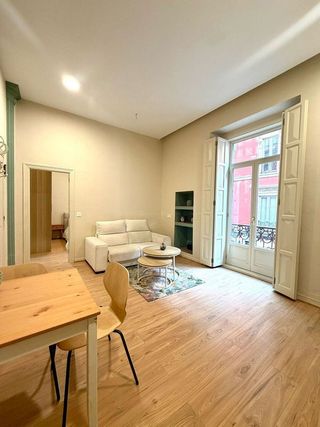 Piso en alquiler en Centro en Gijón