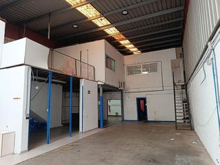 Nave industrial en alquiler en La Granja-La Colina-Los Pastores en Algeciras