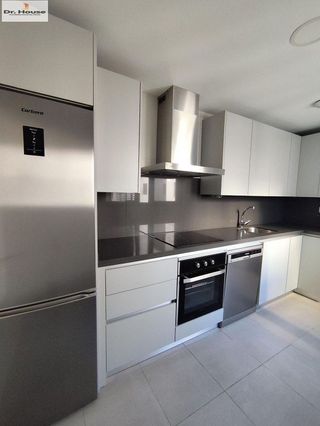 Piso en alquiler en Teatinos en Málaga