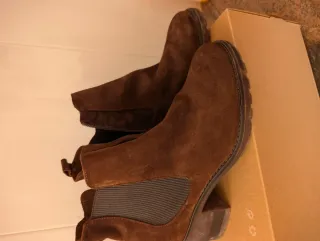 Botines piel de ante marrón