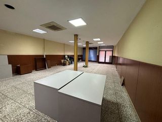 Local comercial en venta en La Alhóndiga en Getafe