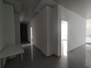 Local comercial en venta en Parquesol en Valladolid