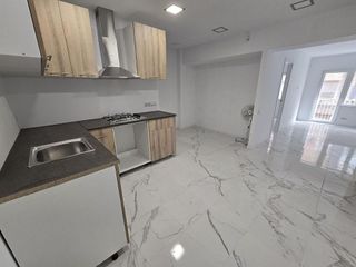 Piso en venta en Los Ángeles en Alicante