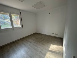 Local comercial en alquiler en Valldoreix en Sant Cugat del Vallès