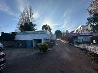 Local comercial en alquiler en Valldoreix en Sant Cugat del Vallès