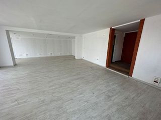 Local comercial en alquiler en Valldoreix en Sant Cugat del Vallès