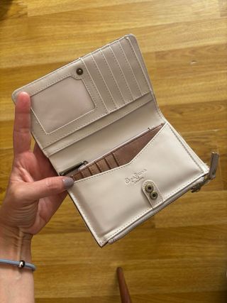 Cartera Pepe Jeans beige y marrón
