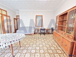 Chalet en venta en Benifaió