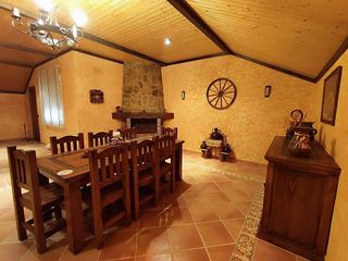 Casa adosada en venta en Tomelloso