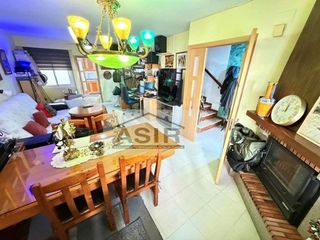 Casa adosada en venta en Guadassuar