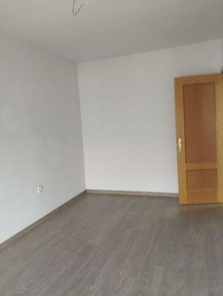 Casa adosada en venta en Tomelloso