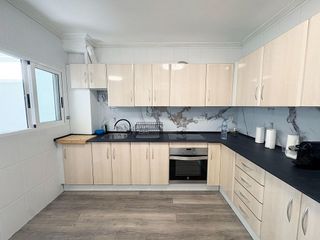 Casa adosada en venta en Zona Pueblo en Pilar de la Horadada