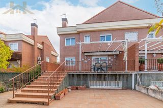Casa pareada en venta en Casco Urbano en Villaviciosa de Odón
