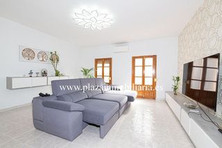 Chalet en venta en Lucena