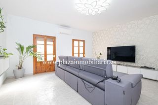 Chalet en venta en Lucena