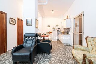 Chalet en venta en Lucena