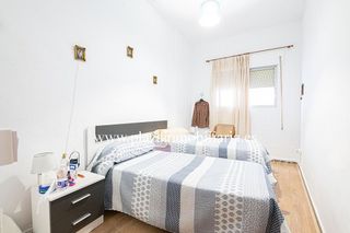 Chalet en venta en Lucena