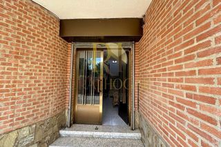 Chalet en venta en Matallana de Torío