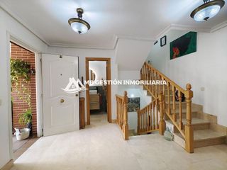 Casa adosada en venta en El Arroyo - La Fuente en Fuenlabrada