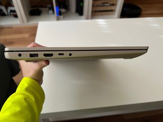 Portátil Lenovo 15 Beige 2021 Ryzen 5