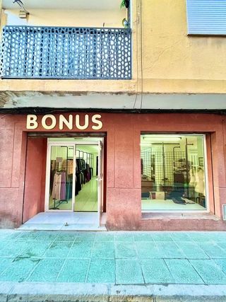 Local comercial en alquiler en Centro en Almería