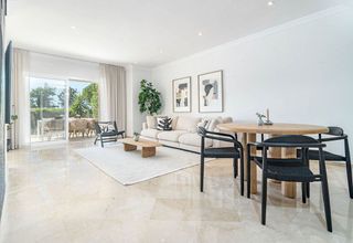Piso en alquiler en Los Naranjos - Las Brisas en Marbella