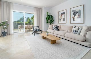 Piso en alquiler en Los Naranjos - Las Brisas en Marbella