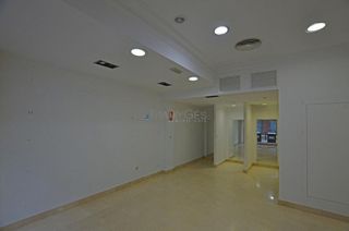 Local comercial en alquiler en Tui