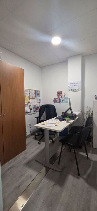 Local comercial en alquiler en Barrio de Zaidín en Granada