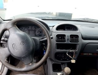 1102187 7700111205 centralita renault clio ii fase