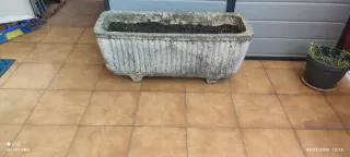 Jardineras de piedra natural