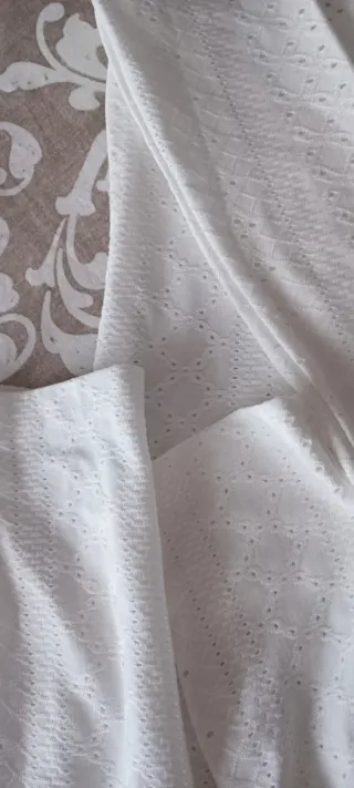 Mono blanco calado sexy