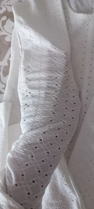 Mono blanco calado sexy