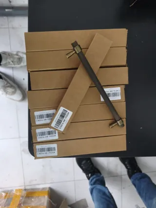 9Tiradores vintage metal dorado