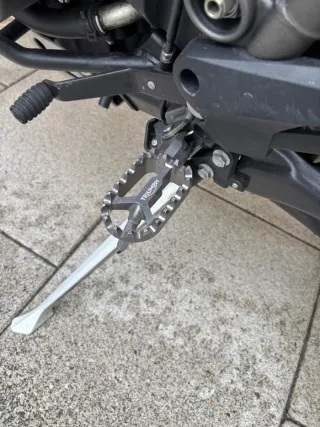 Triumph Tiger 800 XCA Verde