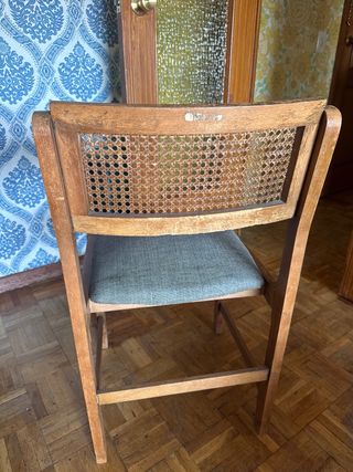 3 Sillas Vintage Madera Rejilla 65€ las 3