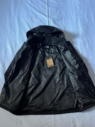 Cortavientos The North Face Negro