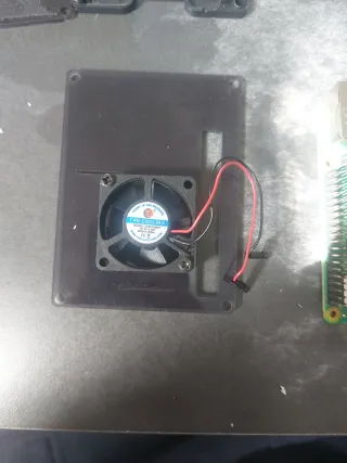 Raspberry Pi 4 B 2GB + MicroSD 32GB + Ventilador