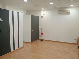 Local comercial en venta en Laguna de Duero