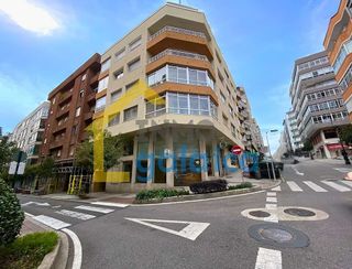 Local comercial en venta en Praza Independencia en Vigo