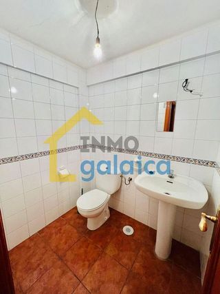 Local comercial en venta en Praza Independencia en Vigo