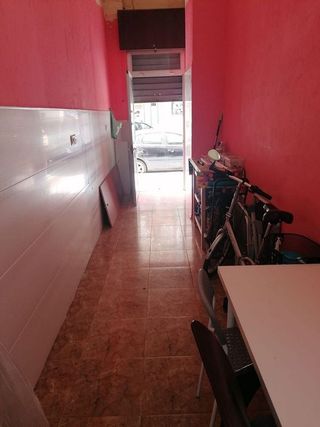 Local comercial en venta en Parque Ayala - Jardín de la Abadía - Huelín en Málaga